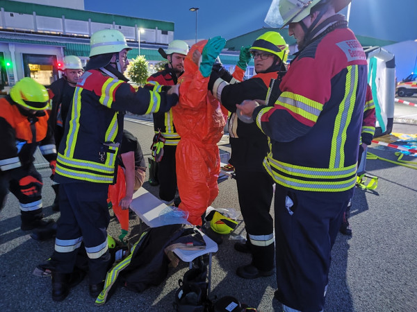 einsatz dekon nutrichem0250617 einsatz dekon nutrichem0250617